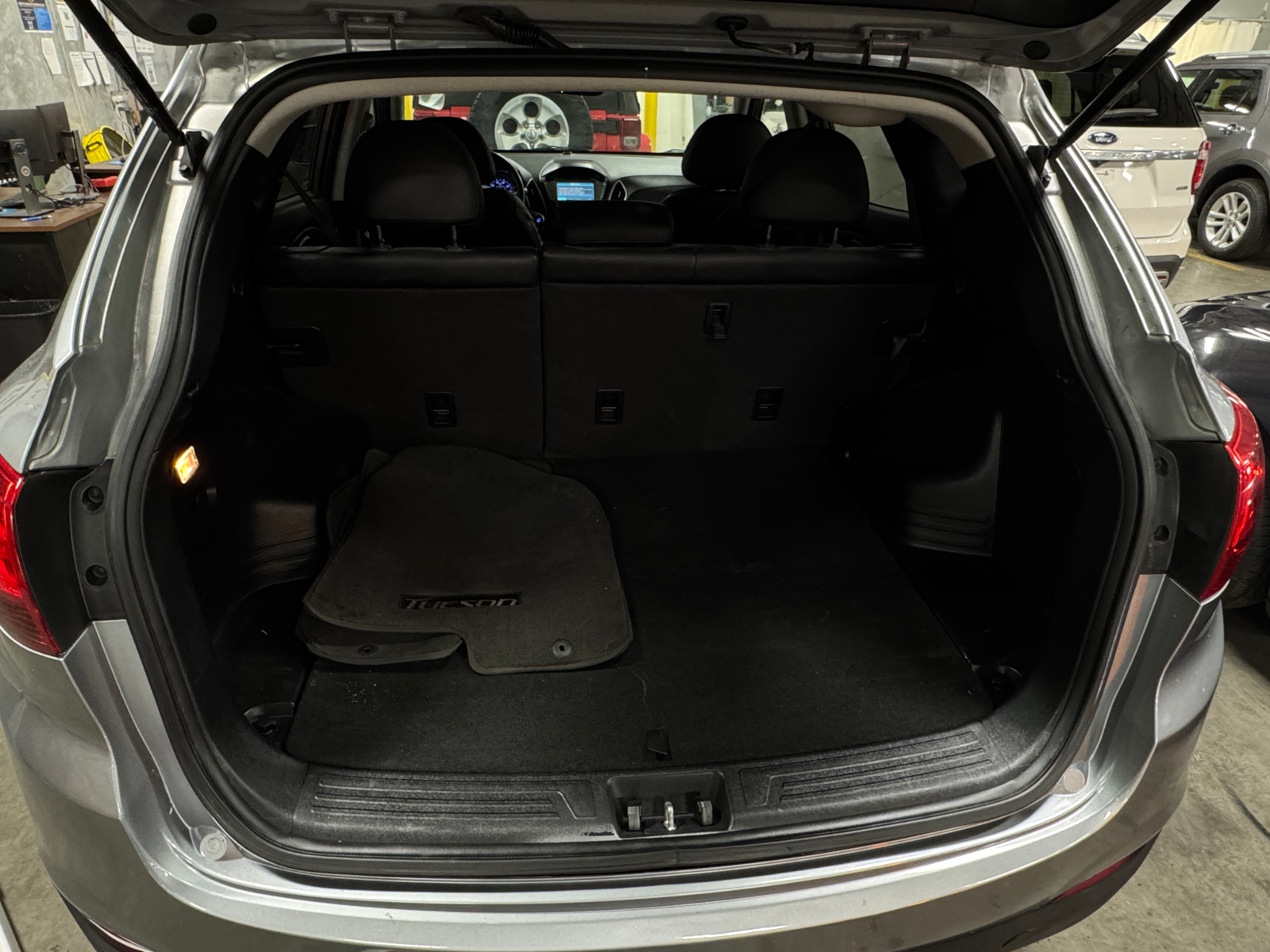 Thumbnail: 2013 Hyundai Tucson - 6