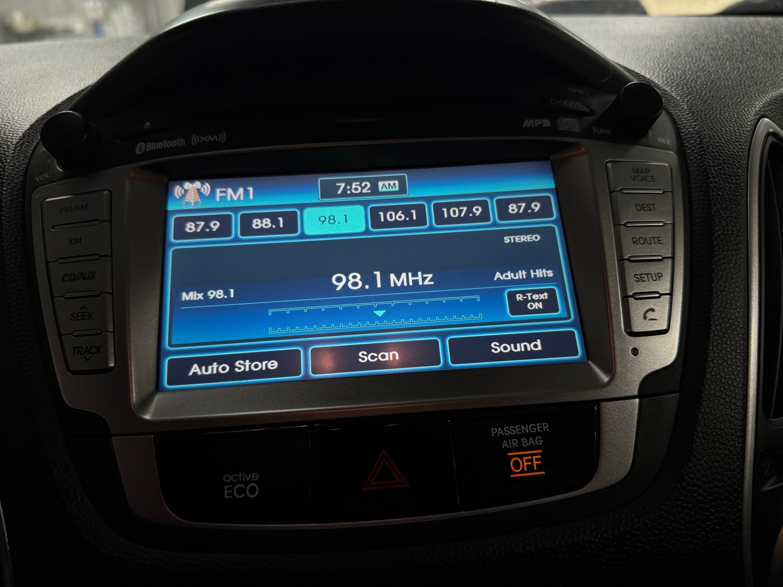 Thumbnail: 2013 Hyundai Tucson - 3