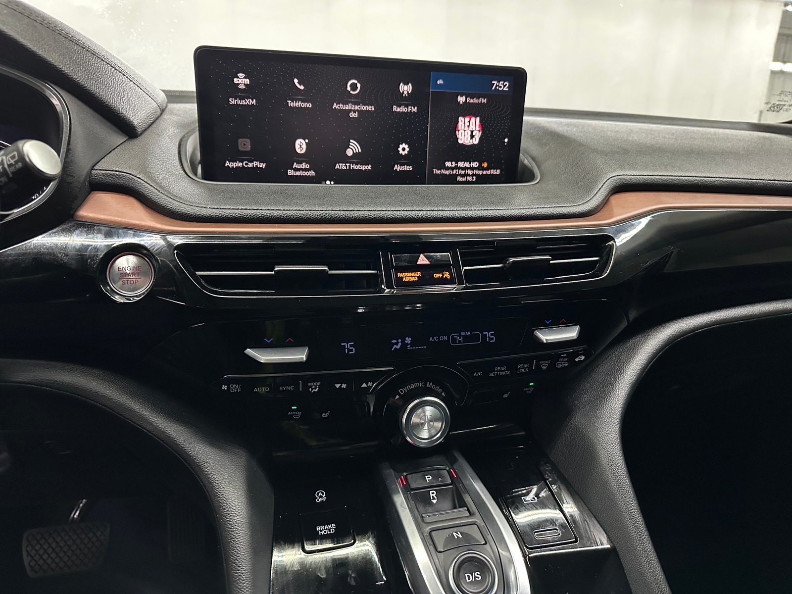 Thumbnail: 2022 Acura MDX - 3