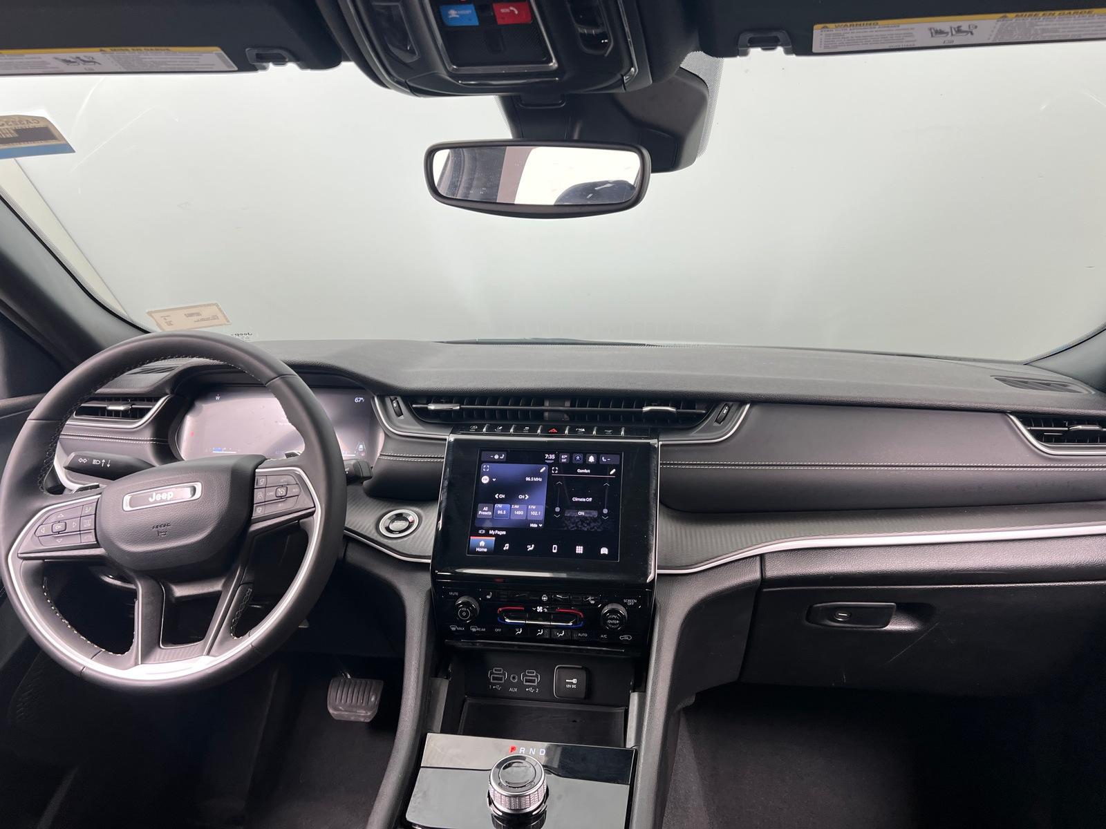 Thumbnail: 2024 Jeep Grand Cherokee L - 3