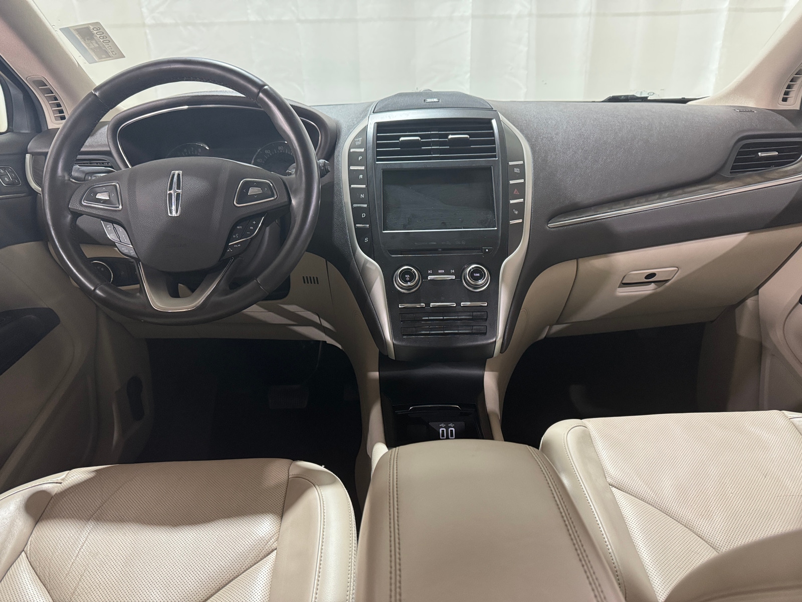 Thumbnail: 2019 Lincoln MKC - 2