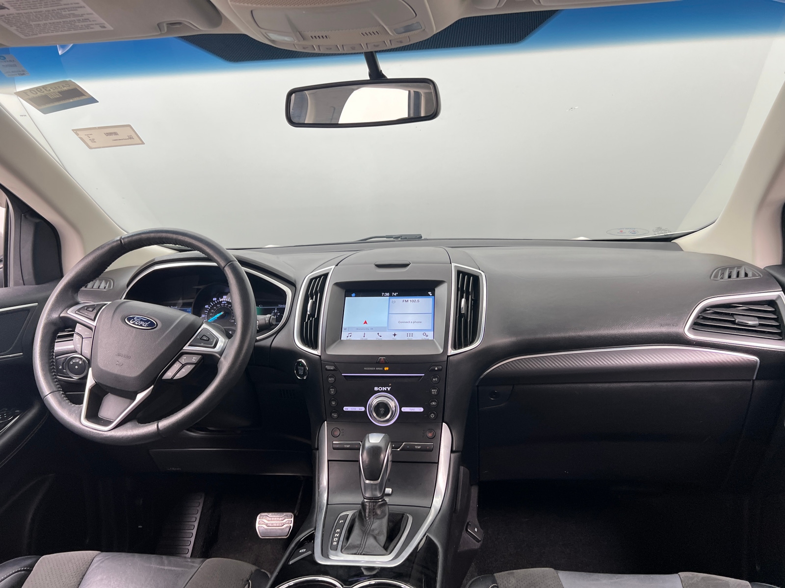 Thumbnail: 2017 Ford Edge - 2