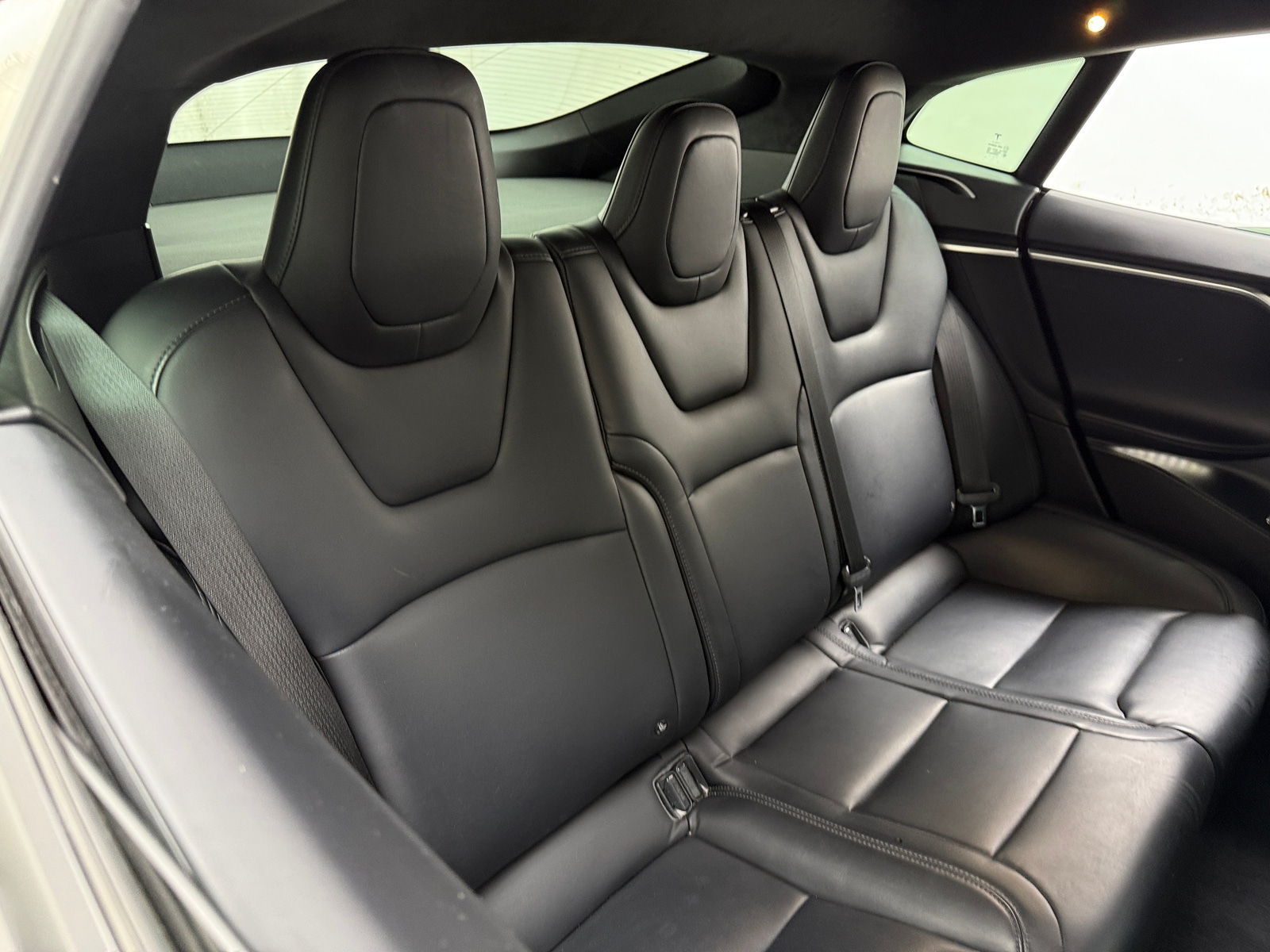 Thumbnail: 2017 Tesla Model S - 5
