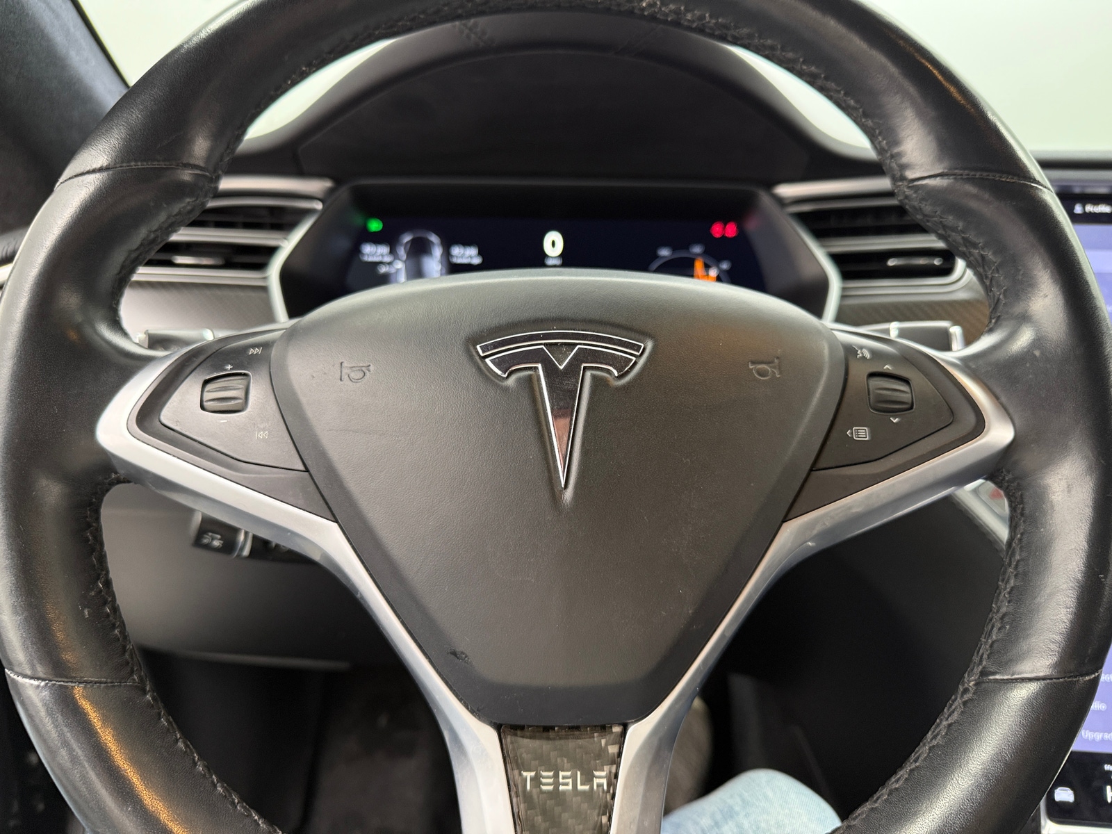 Thumbnail: 2017 Tesla Model S - 4