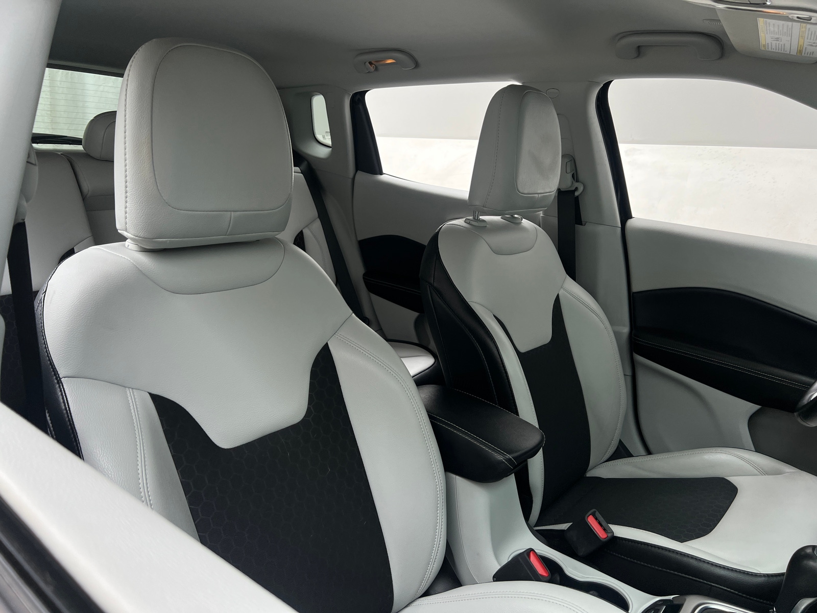 Thumbnail: 2020 Jeep Compass - 2