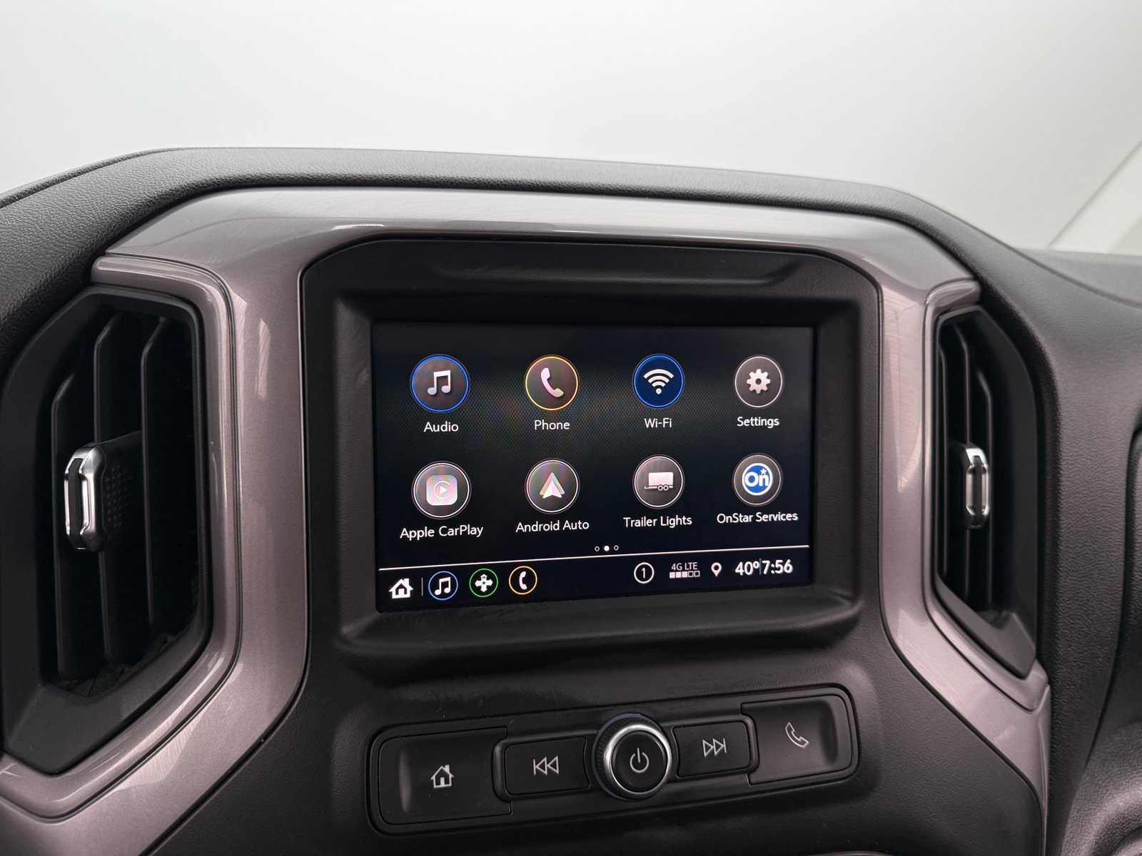 Thumbnail: 2021 Chevrolet Silverado 1500 - 4