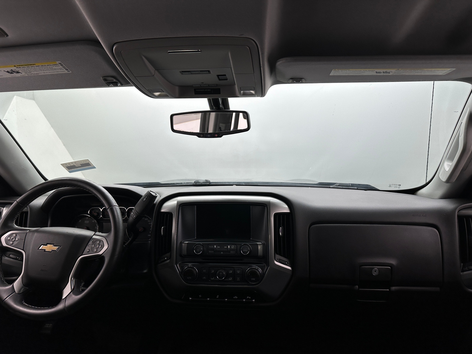 Thumbnail: 2018 Chevrolet Silverado 1500 - 3
