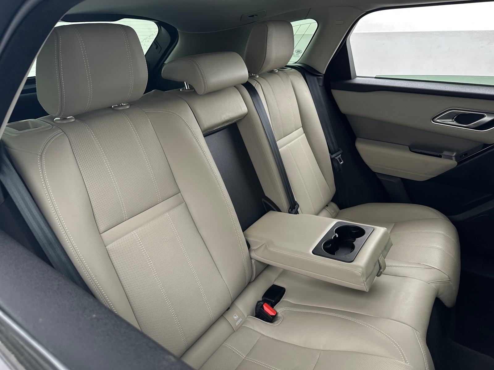 Thumbnail: 2021 Land Rover Range Rover Velar - 5