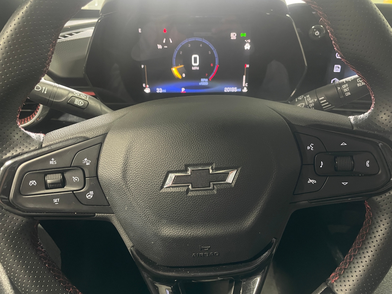 Thumbnail: 2025 Chevrolet Trax - 4