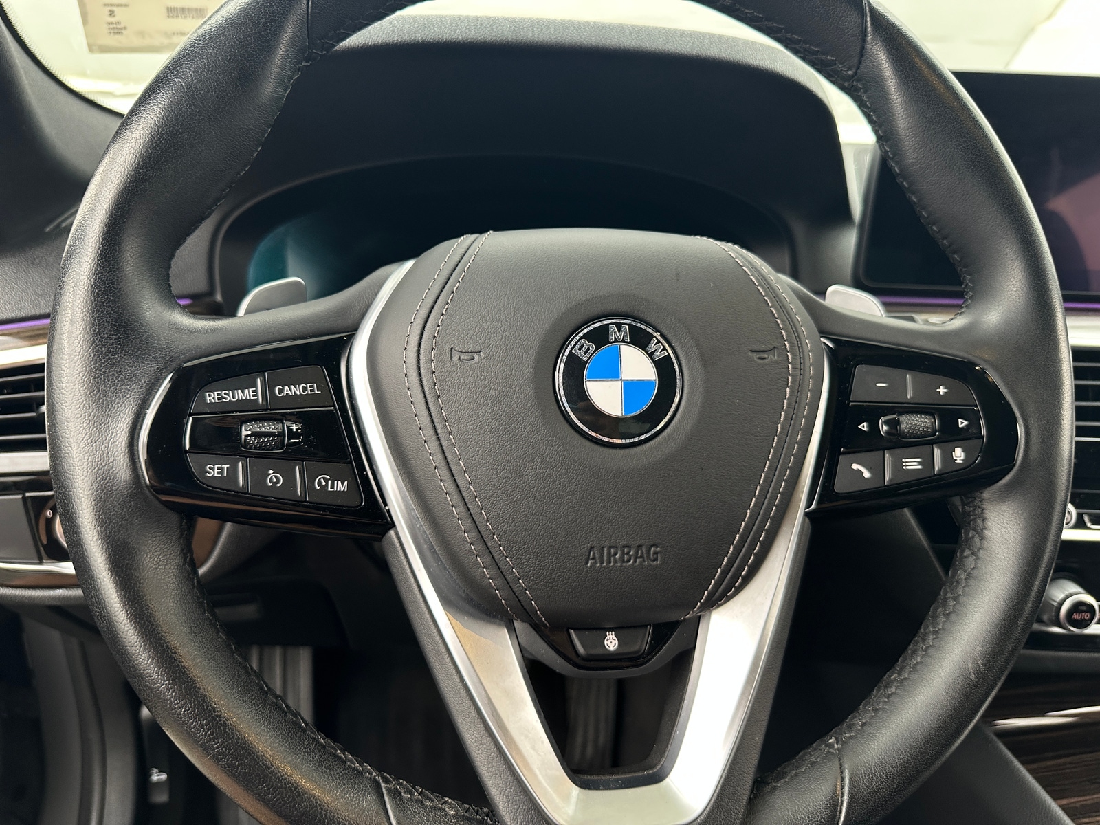 Thumbnail: 2021 BMW 5 Series - 4