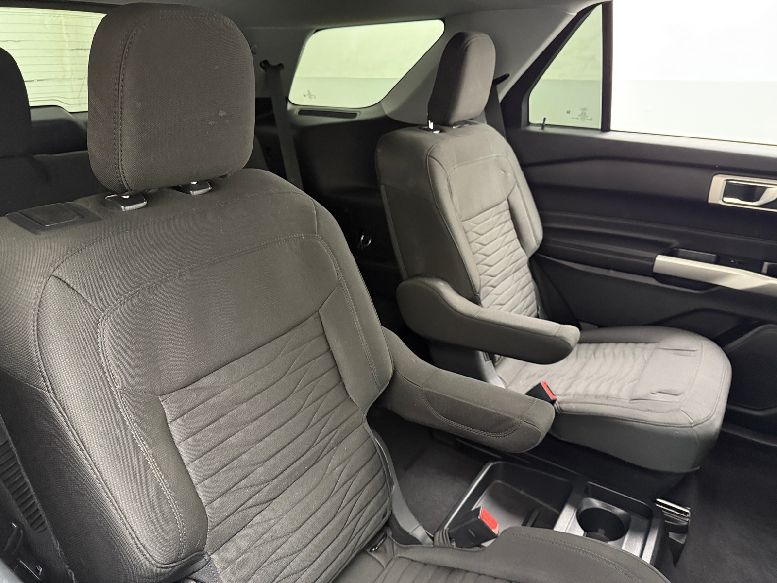 Thumbnail: 2021 Ford Explorer - 6