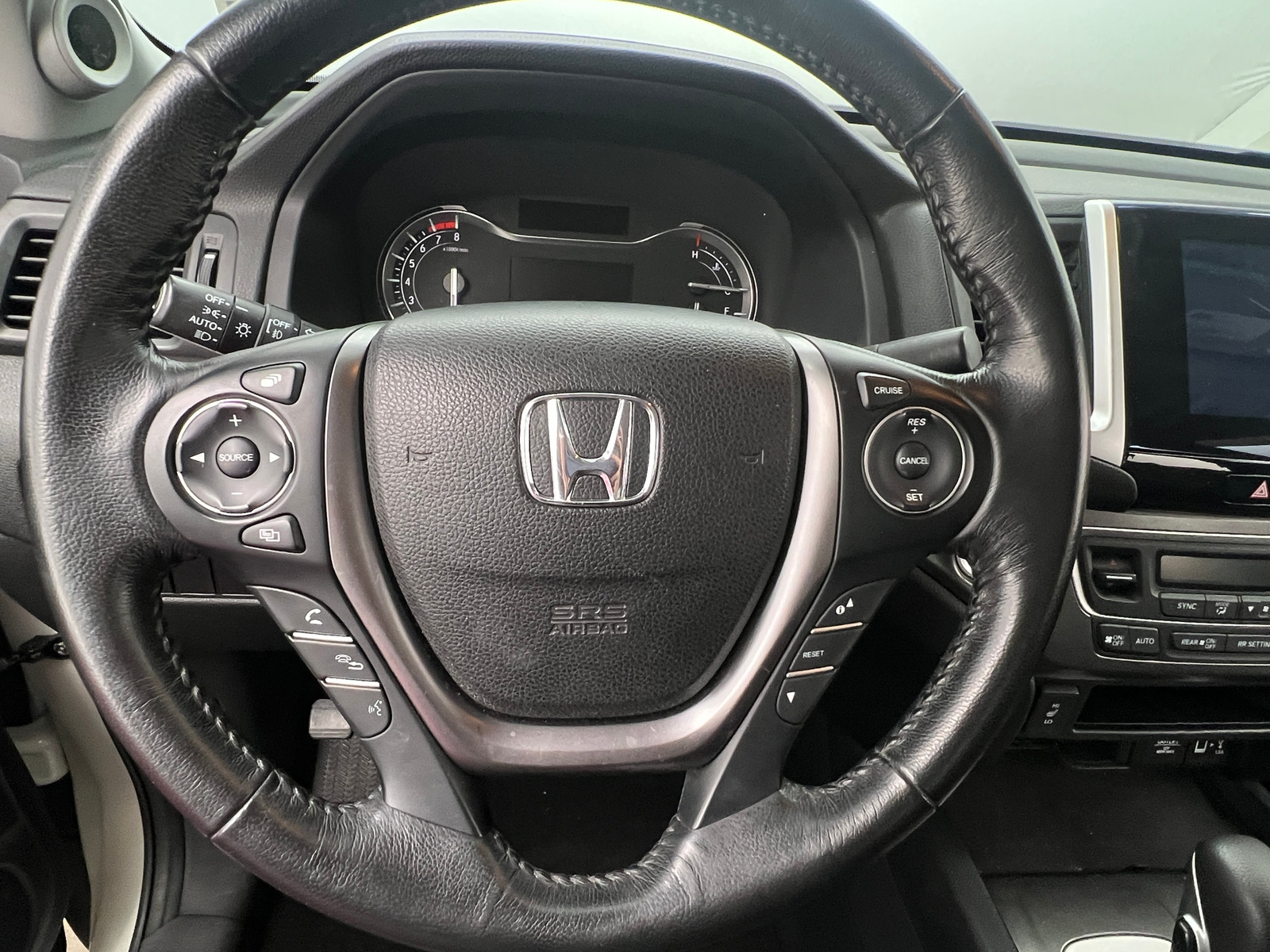 Thumbnail: 2017 Honda Ridgeline - 4