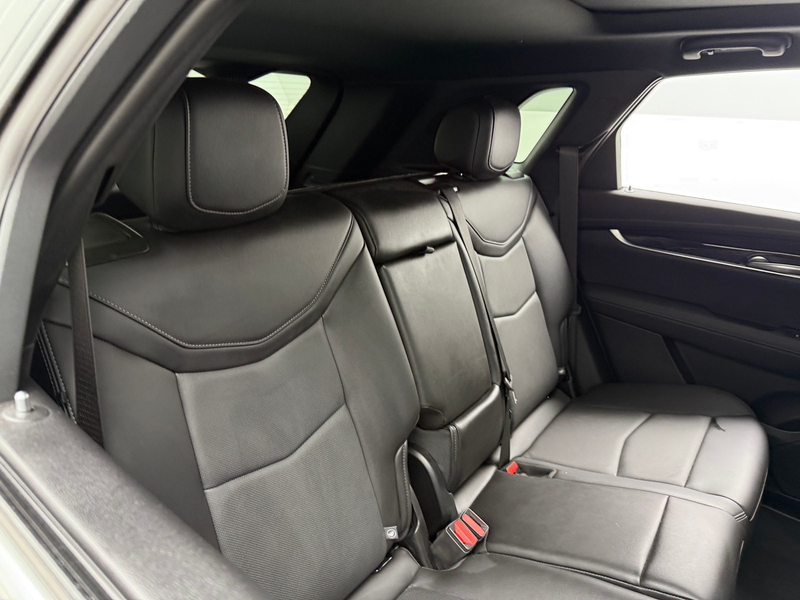 Thumbnail: 2024 Cadillac XT5 - 5
