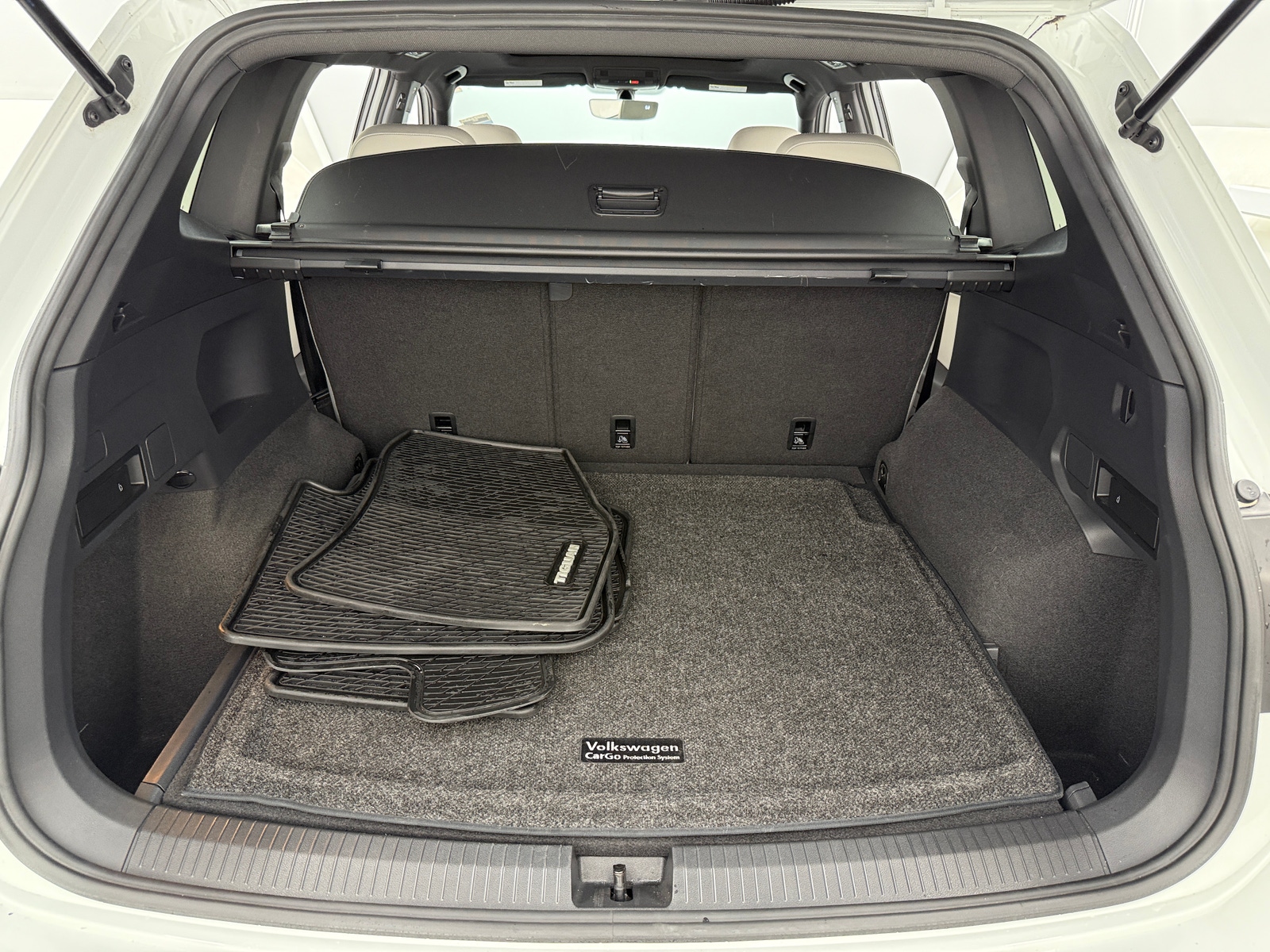 Thumbnail: 2021 Volkswagen Tiguan - 6