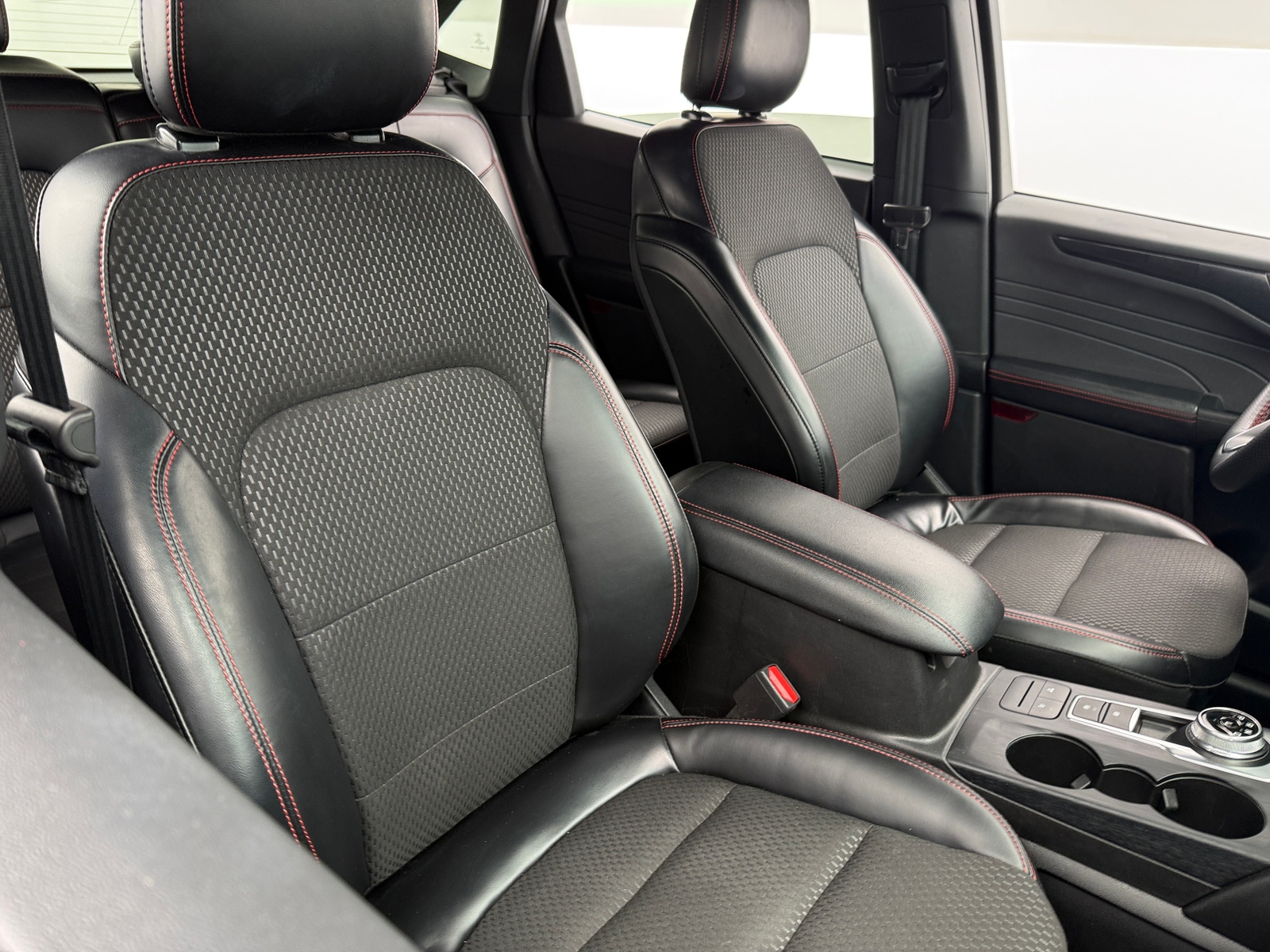 Thumbnail: 2024 Ford Escape - 2