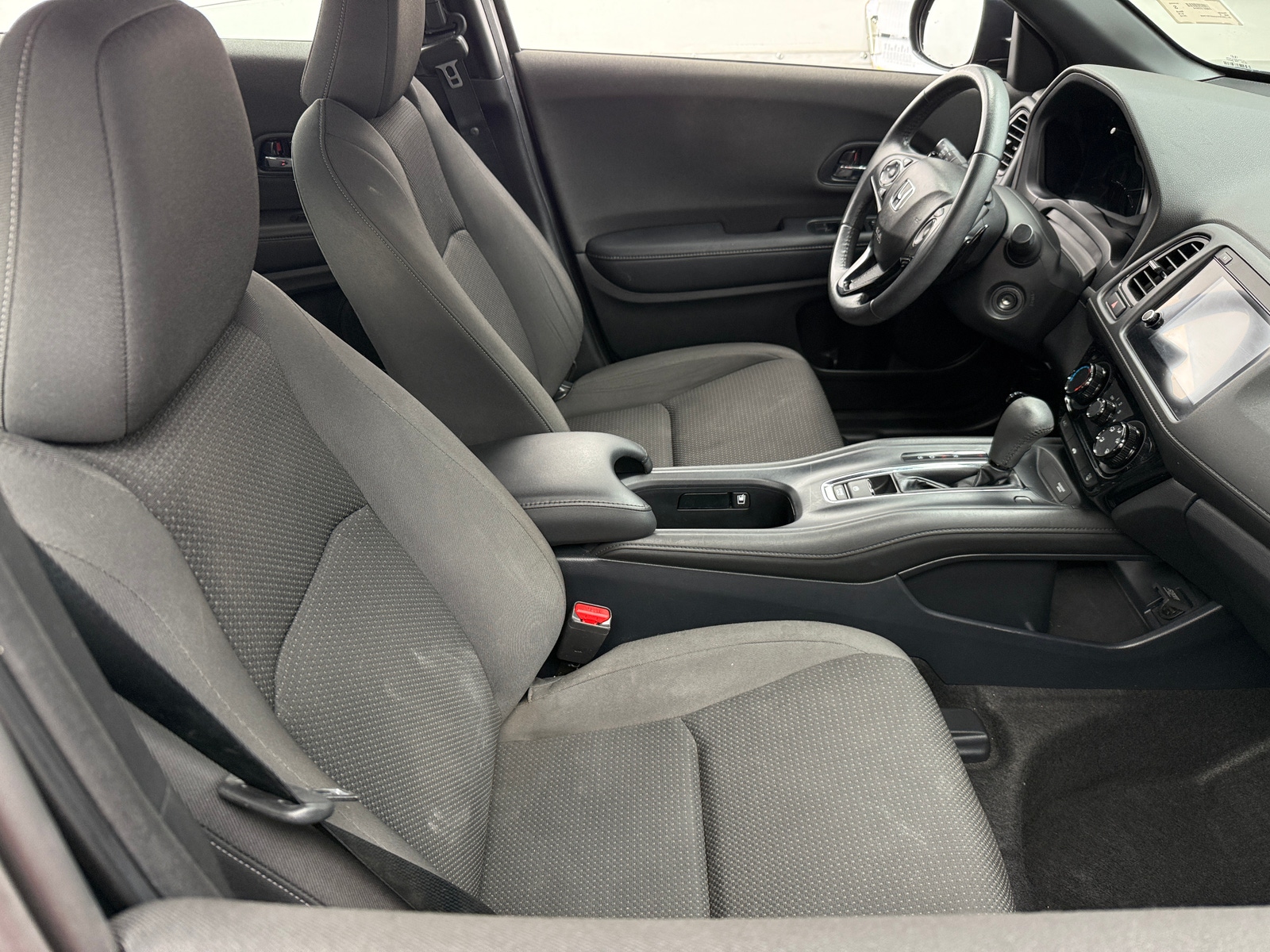 Thumbnail: 2019 Honda HR-V - 2