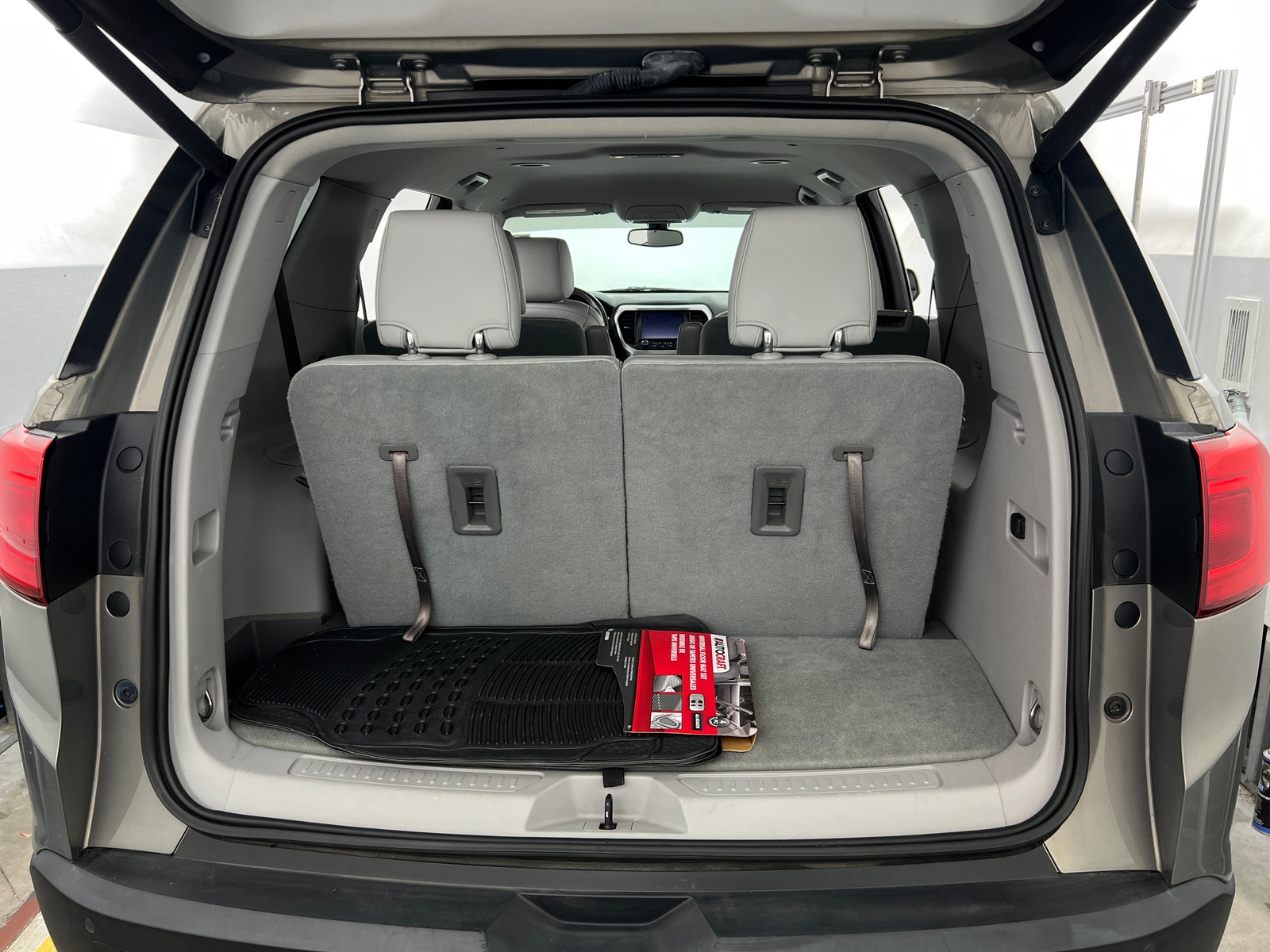 Thumbnail: 2019 GMC Acadia - 6