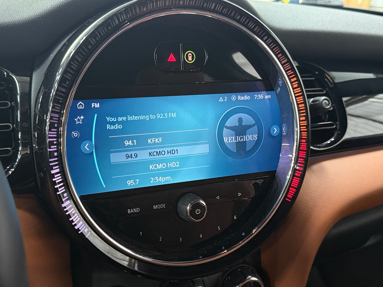 Thumbnail: 2022 MINI Cooper Hardtop - 3