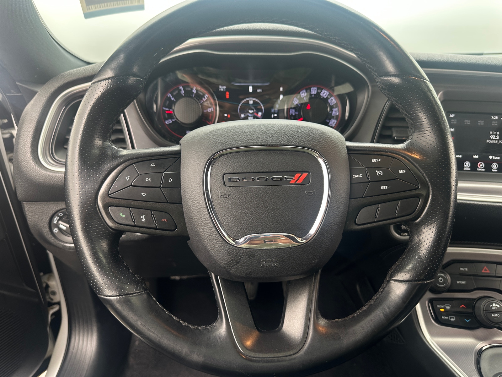 Thumbnail: 2020 Dodge Challenger - 4