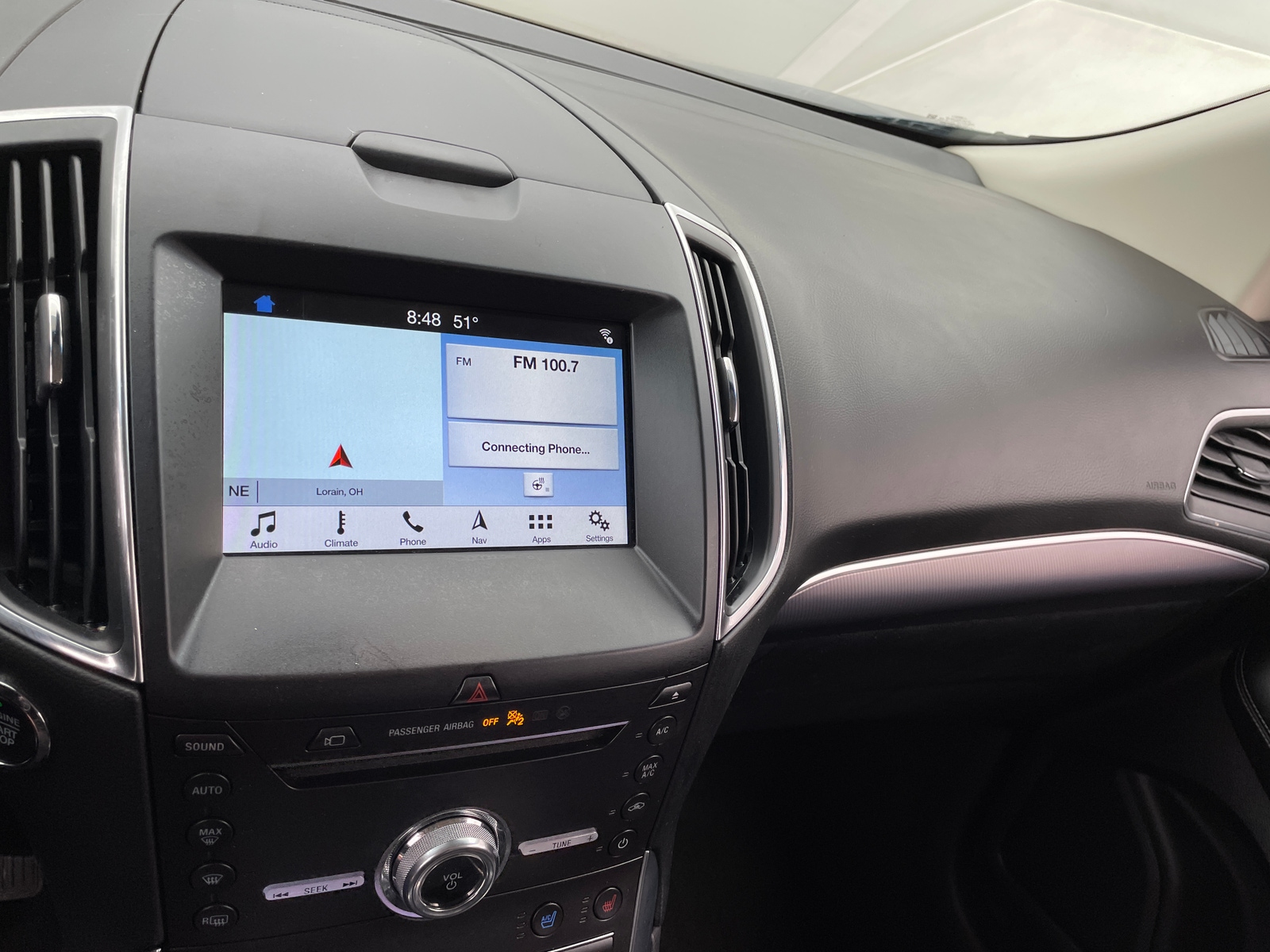 Thumbnail: 2019 Ford Edge - 3