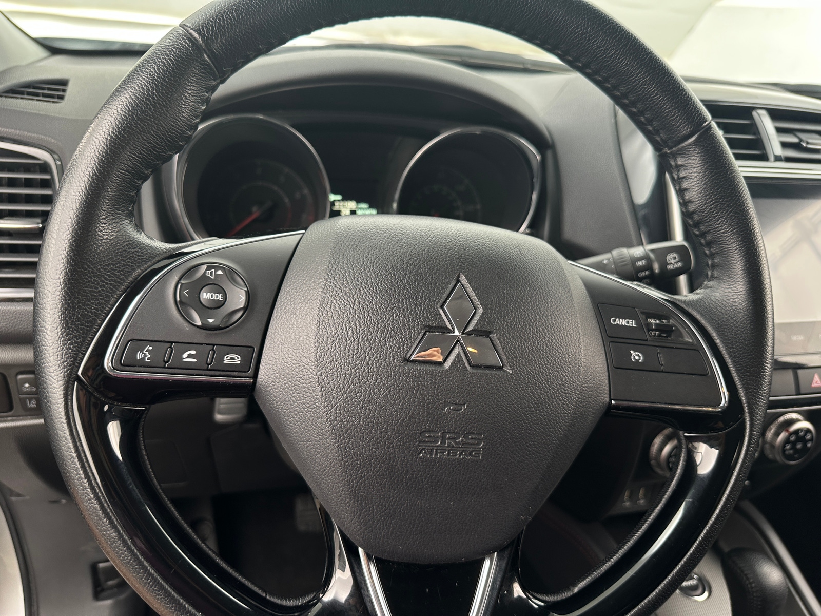 Thumbnail: 2024 Mitsubishi Outlander Sport - 4