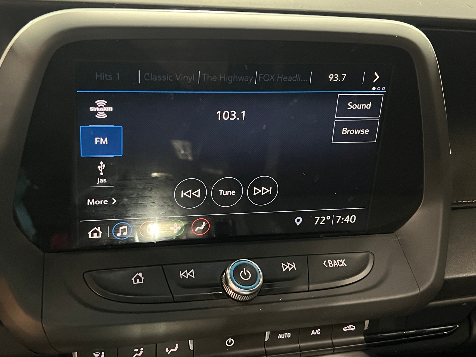 Thumbnail: 2019 Chevrolet Camaro - 4