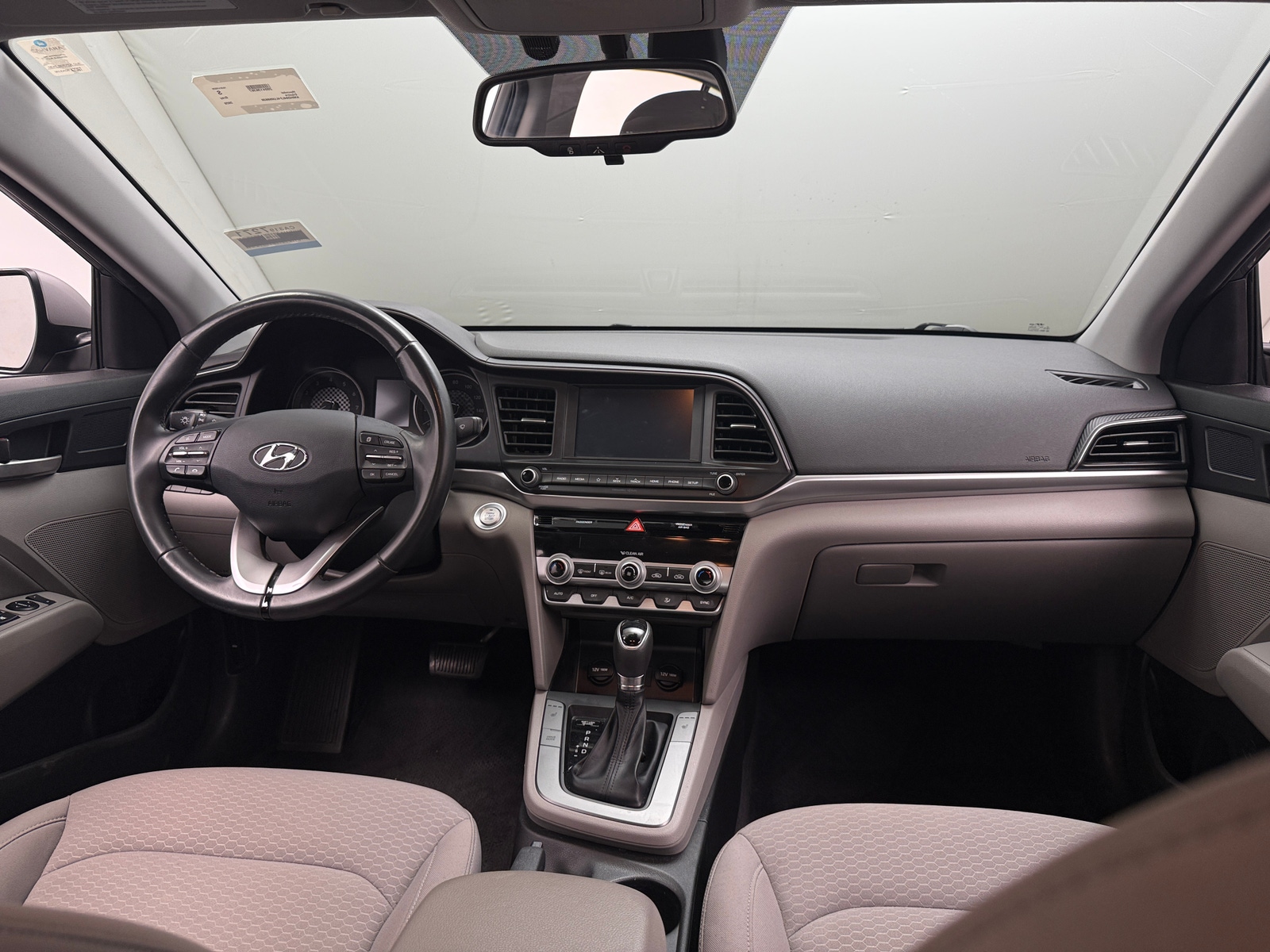Thumbnail: 2020 Hyundai Elantra - 3