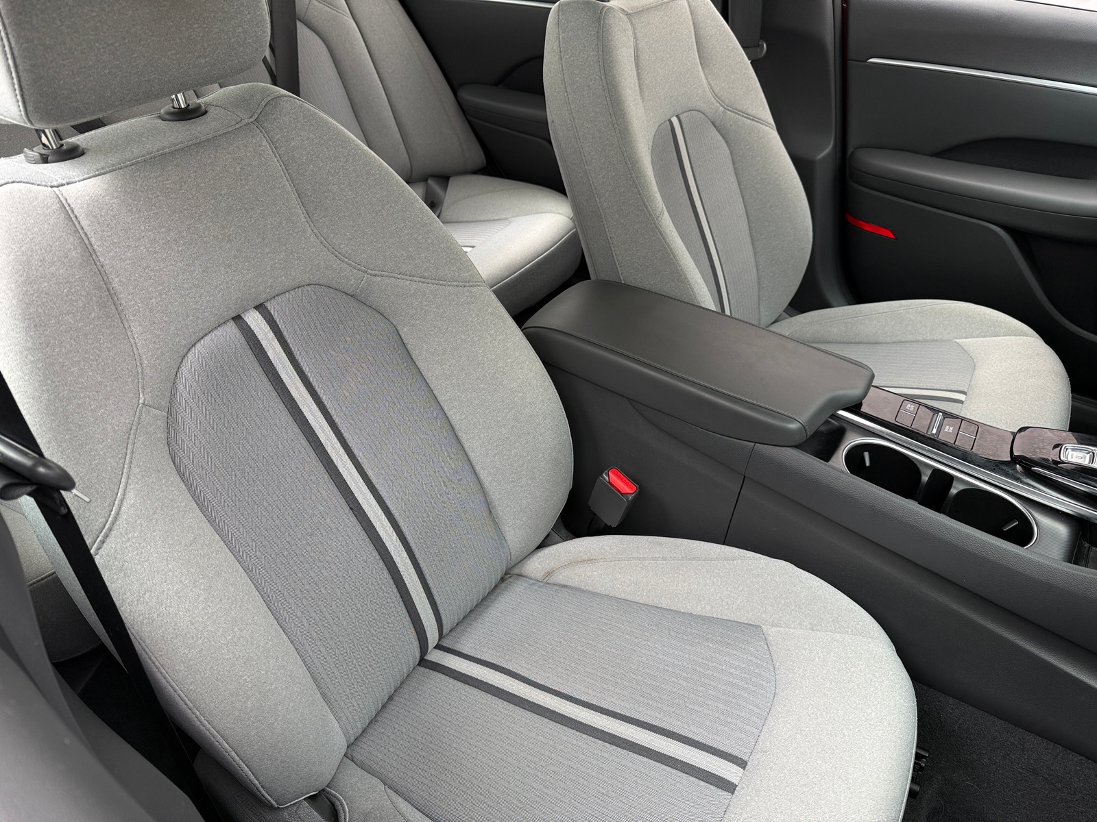 Thumbnail: 2021 Hyundai Sonata - 2