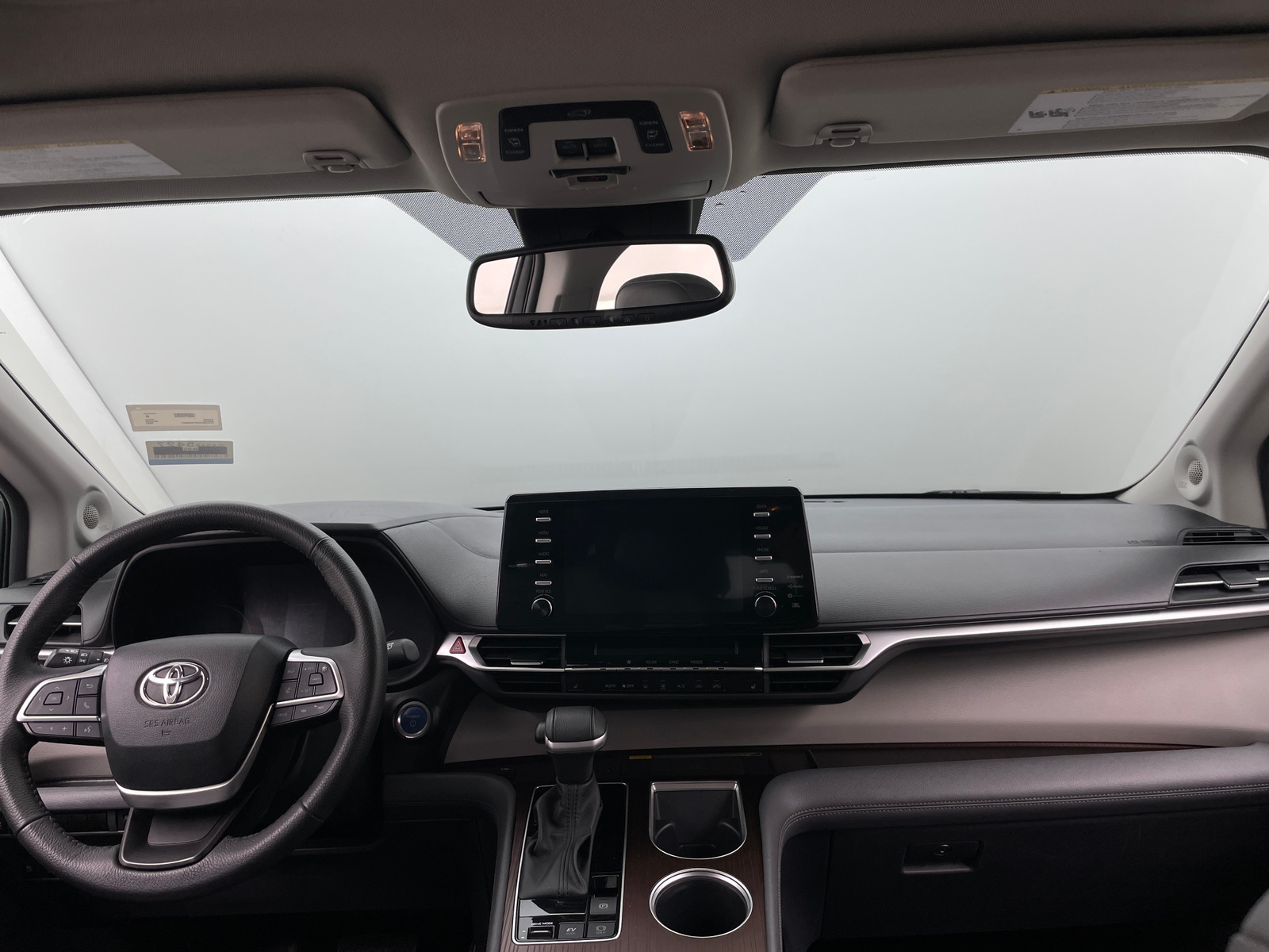 Thumbnail: 2023 Toyota Sienna - 2