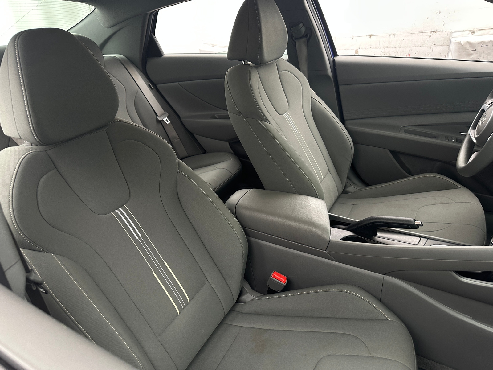 Thumbnail: 2024 Hyundai Elantra - 2