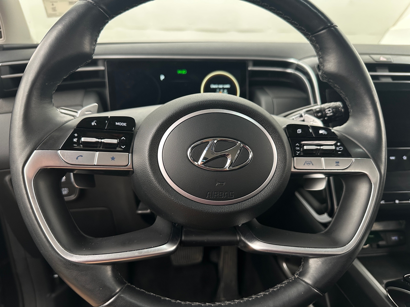 Thumbnail: 2022 Hyundai Tucson - 4