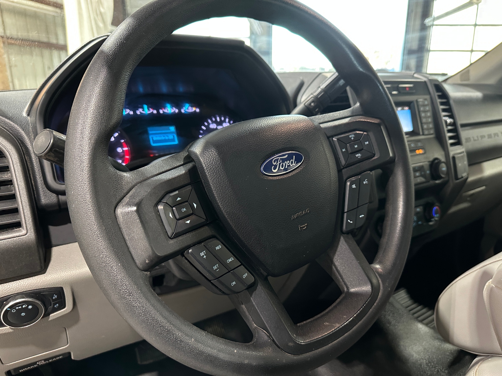 Thumbnail: 2020 Ford Econoline - 4