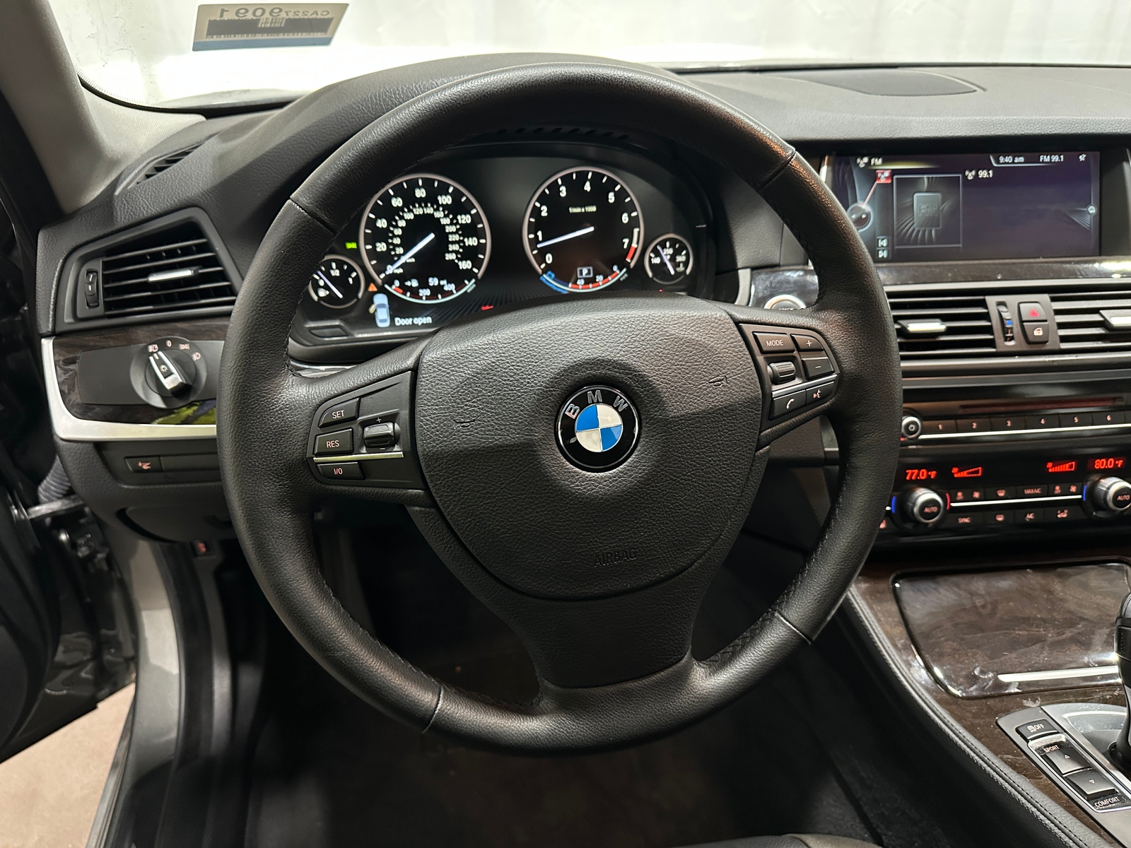 Thumbnail: 2014 BMW 5 Series - 4
