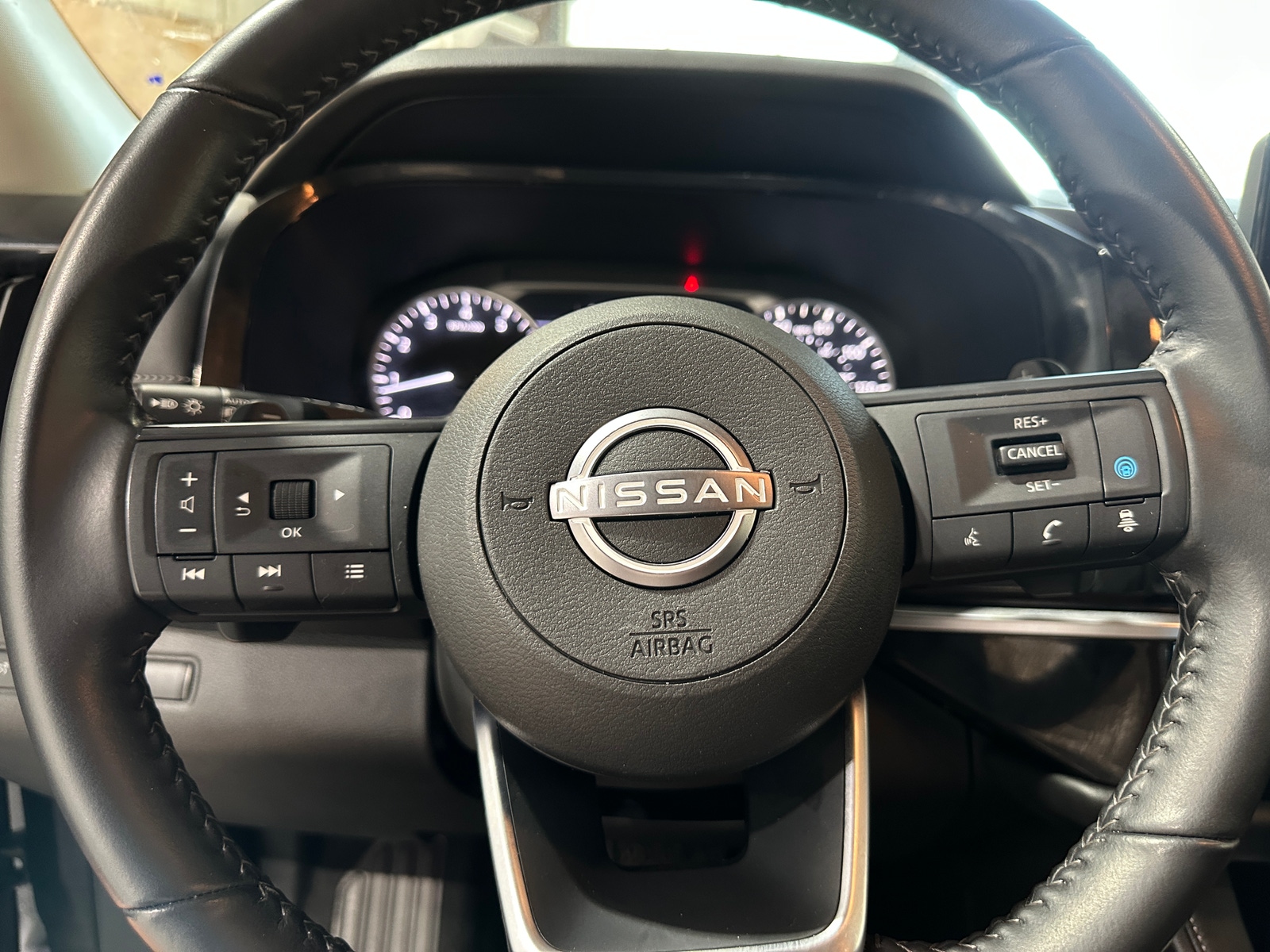 Thumbnail: 2025 Nissan Pathfinder - 5