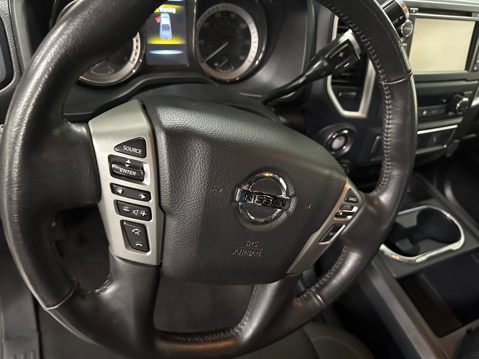 Thumbnail: 2018 Nissan Titan - 5