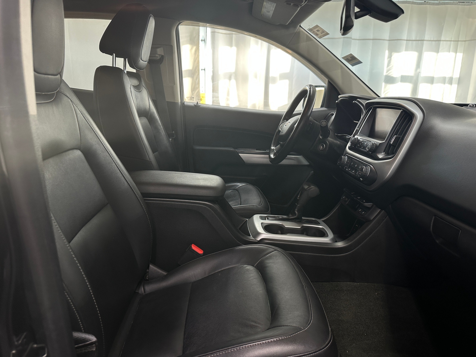Thumbnail: 2016 Chevrolet Colorado - 2