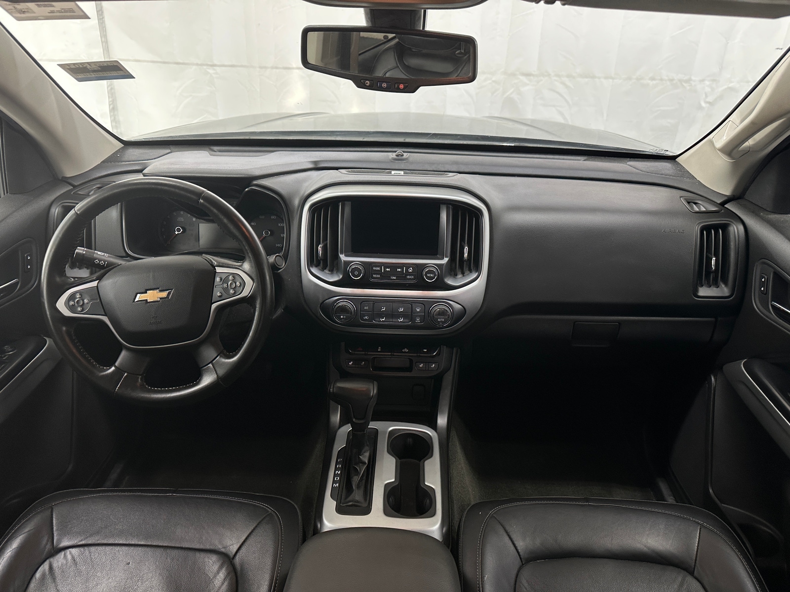 Thumbnail: 2016 Chevrolet Colorado - 3