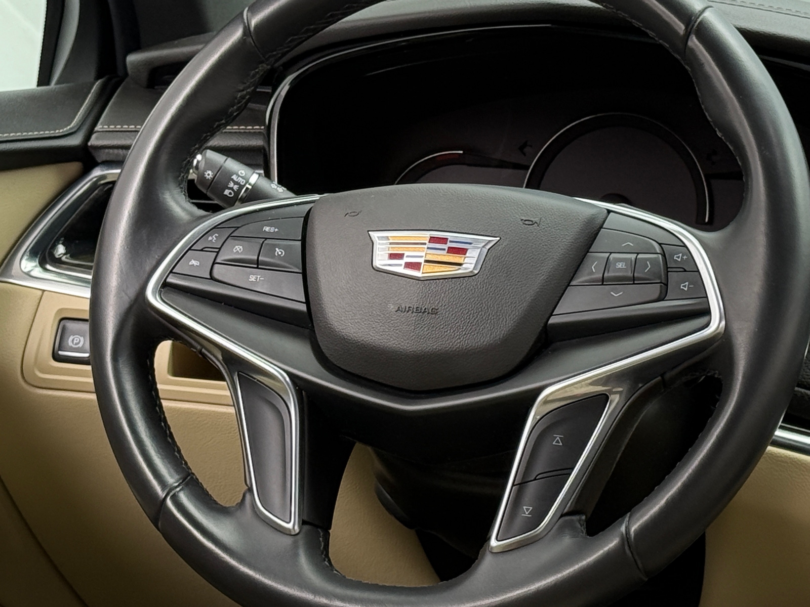 Thumbnail: 2018 Cadillac XT5 - 4
