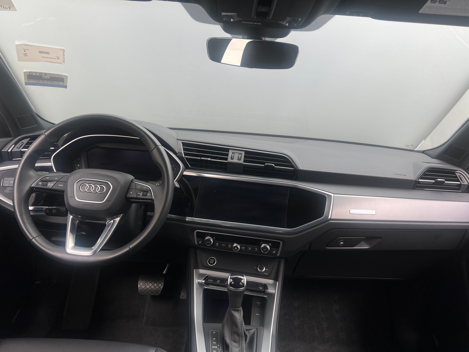 Thumbnail: 2022 Audi Q3 - 3