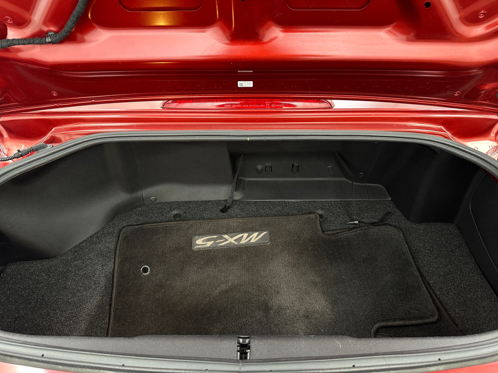 Thumbnail: 2010 Mazda MX-5 Miata - 6