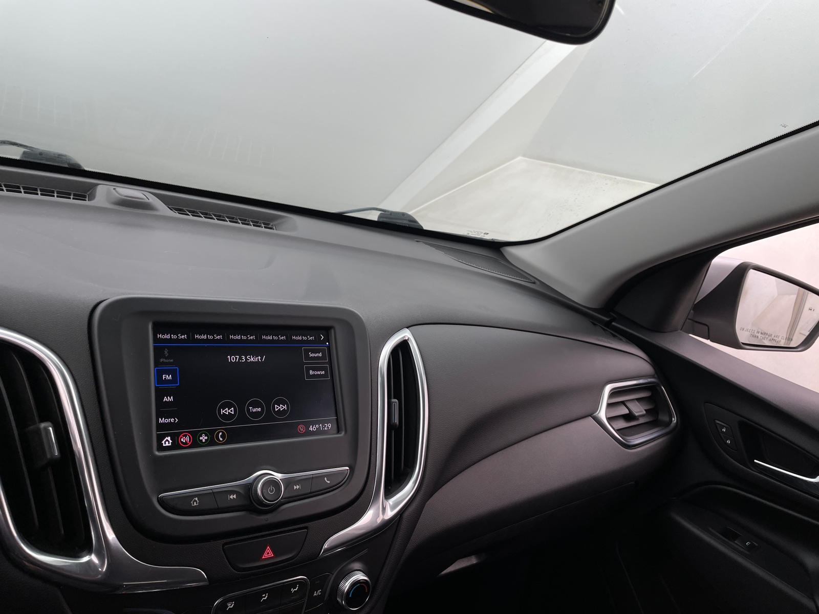 Thumbnail: 2021 Chevrolet Equinox - 4