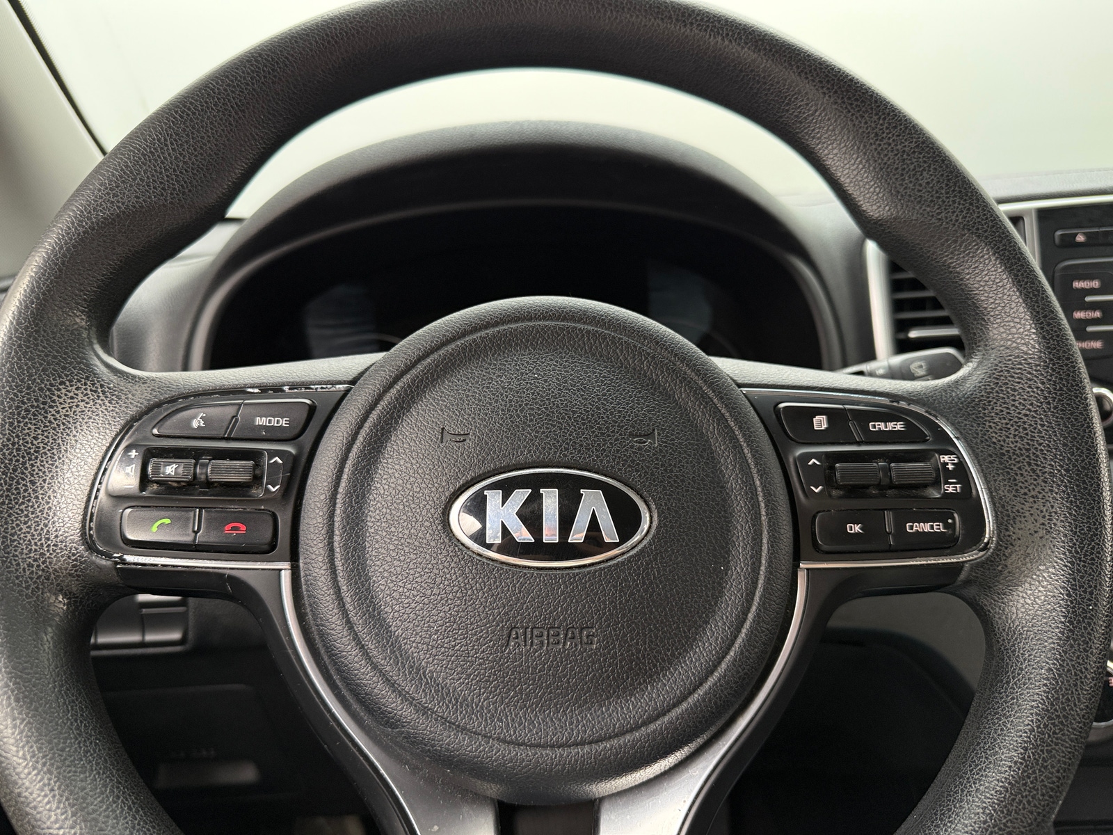 Thumbnail: 2017 Kia Sportage - 5