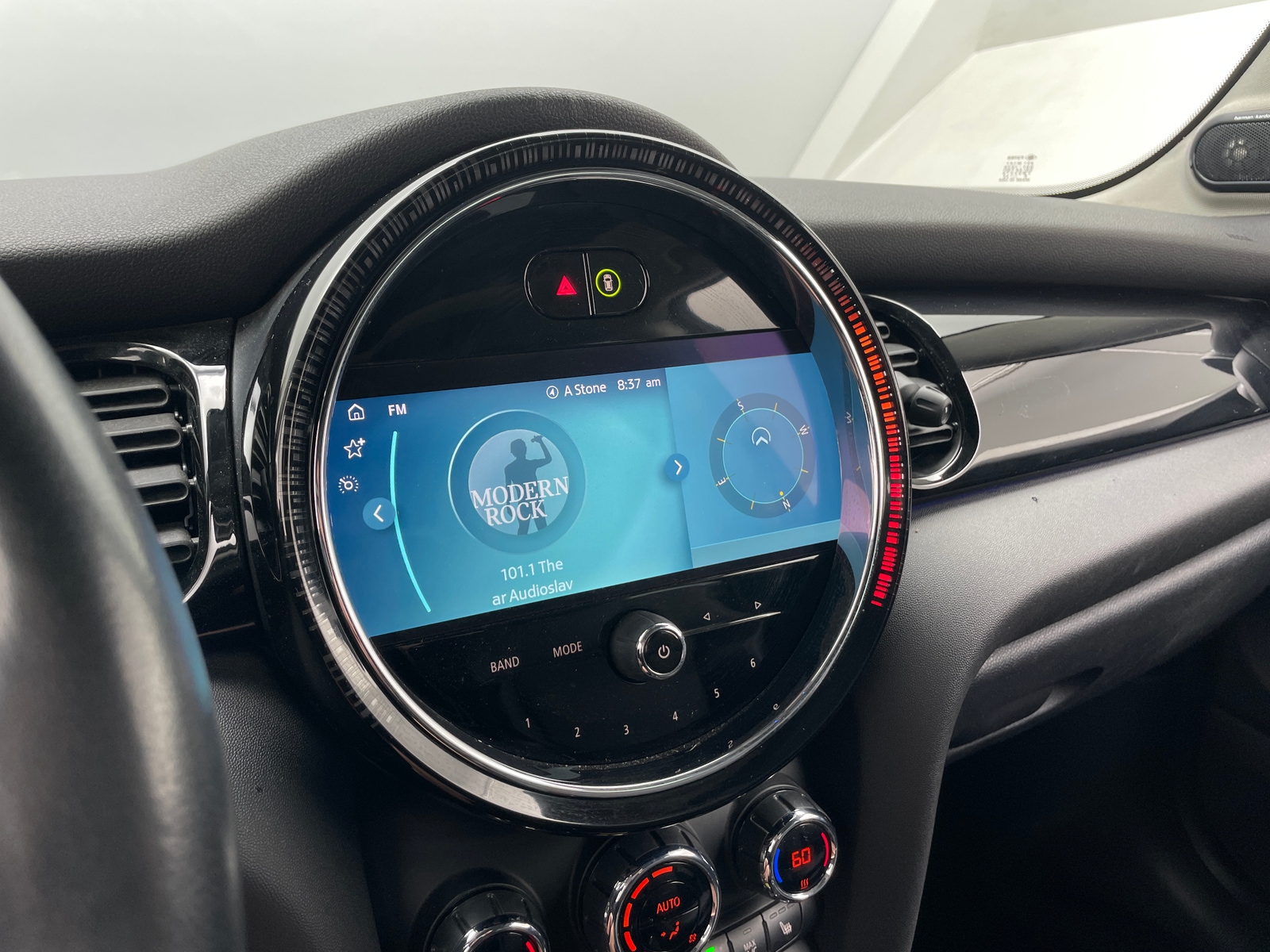 Thumbnail: 2023 MINI Cooper Hardtop - 3