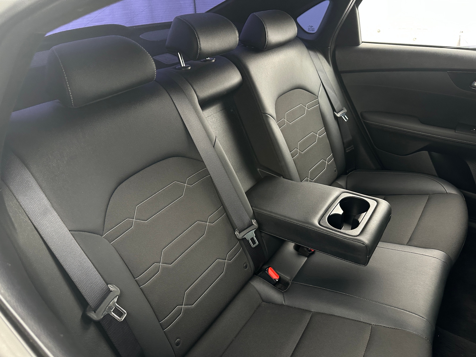 Thumbnail: 2024 Kia Forte - 6
