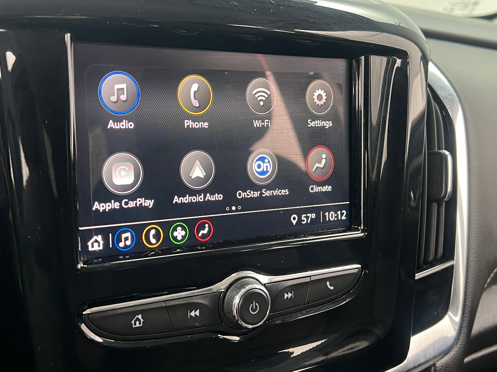Thumbnail: 2020 Chevrolet Traverse - 4