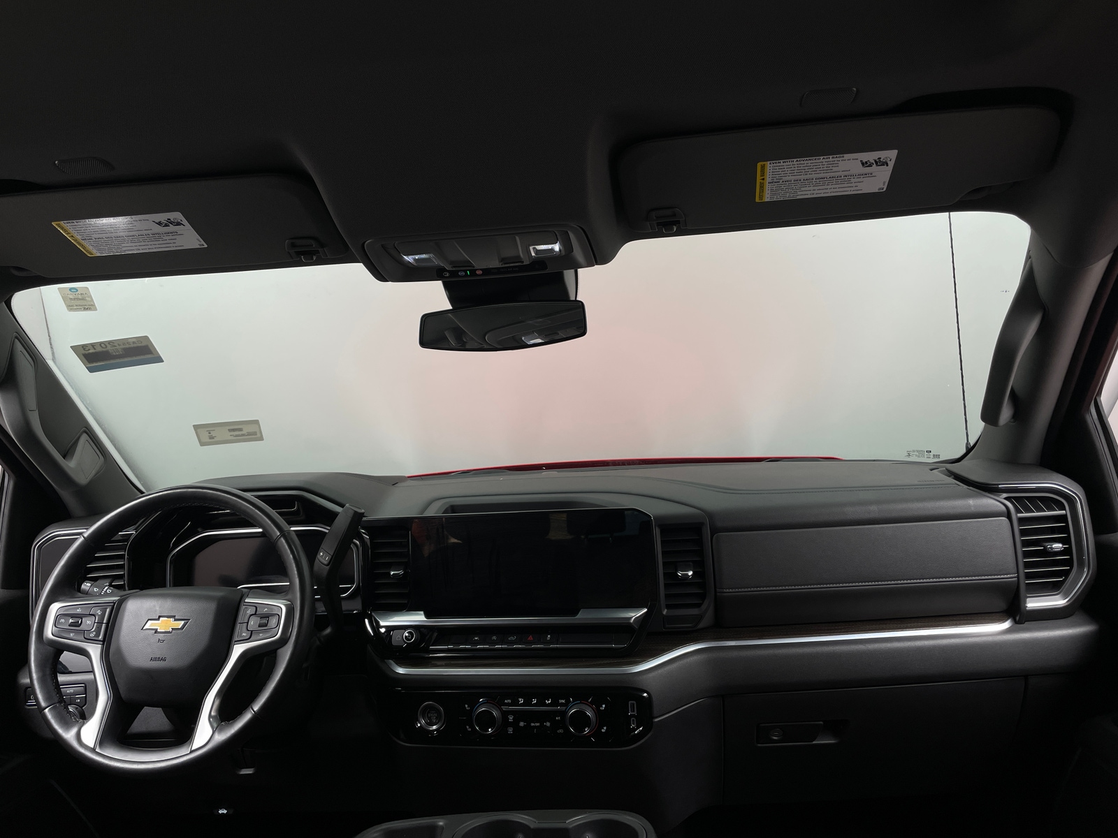 Thumbnail: 2022 Chevrolet Silverado 1500 - 3