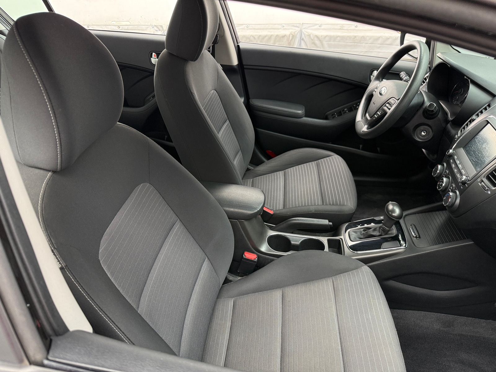 Thumbnail: 2018 Kia Forte - 2