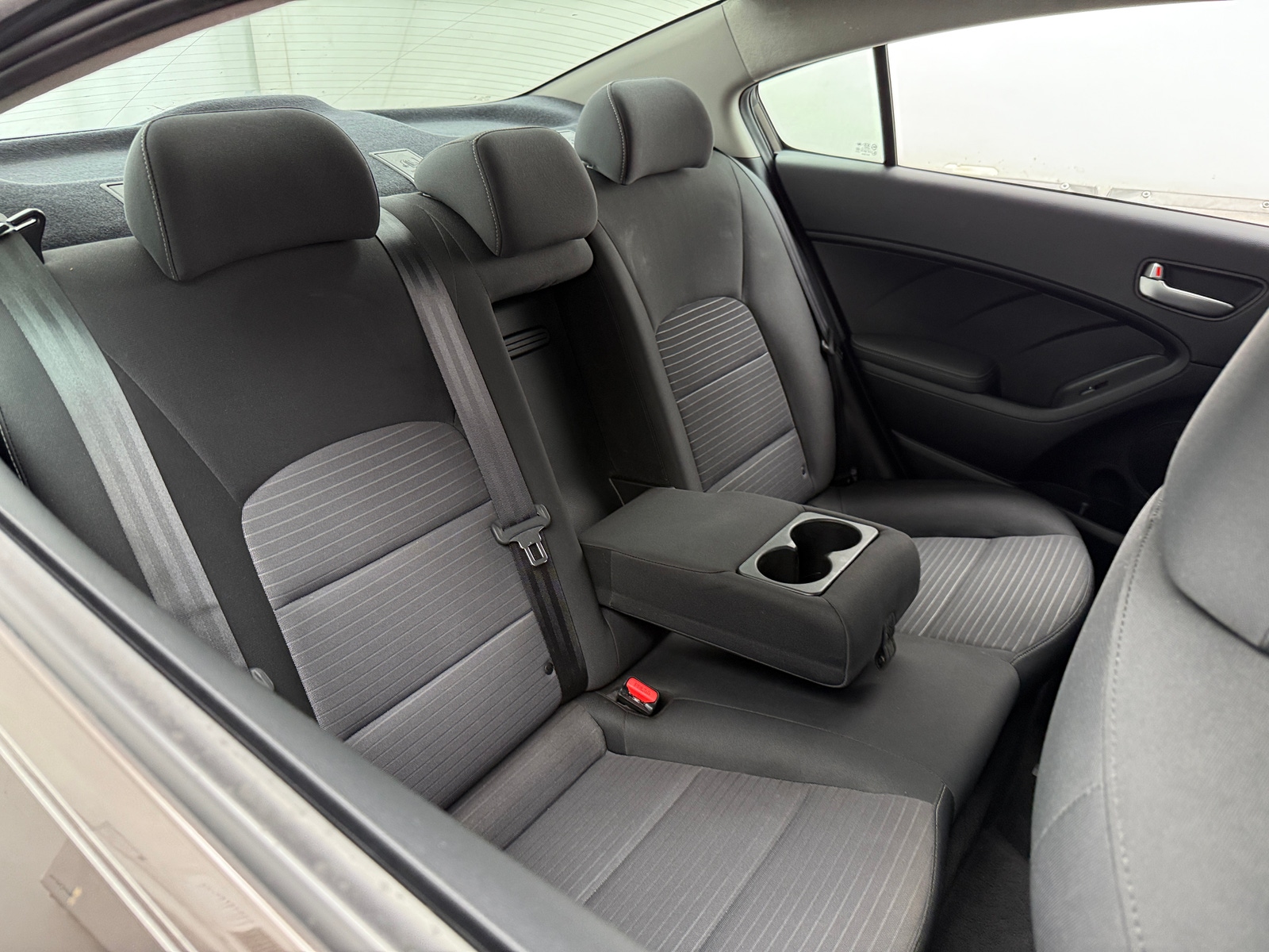 Thumbnail: 2018 Kia Forte - 6