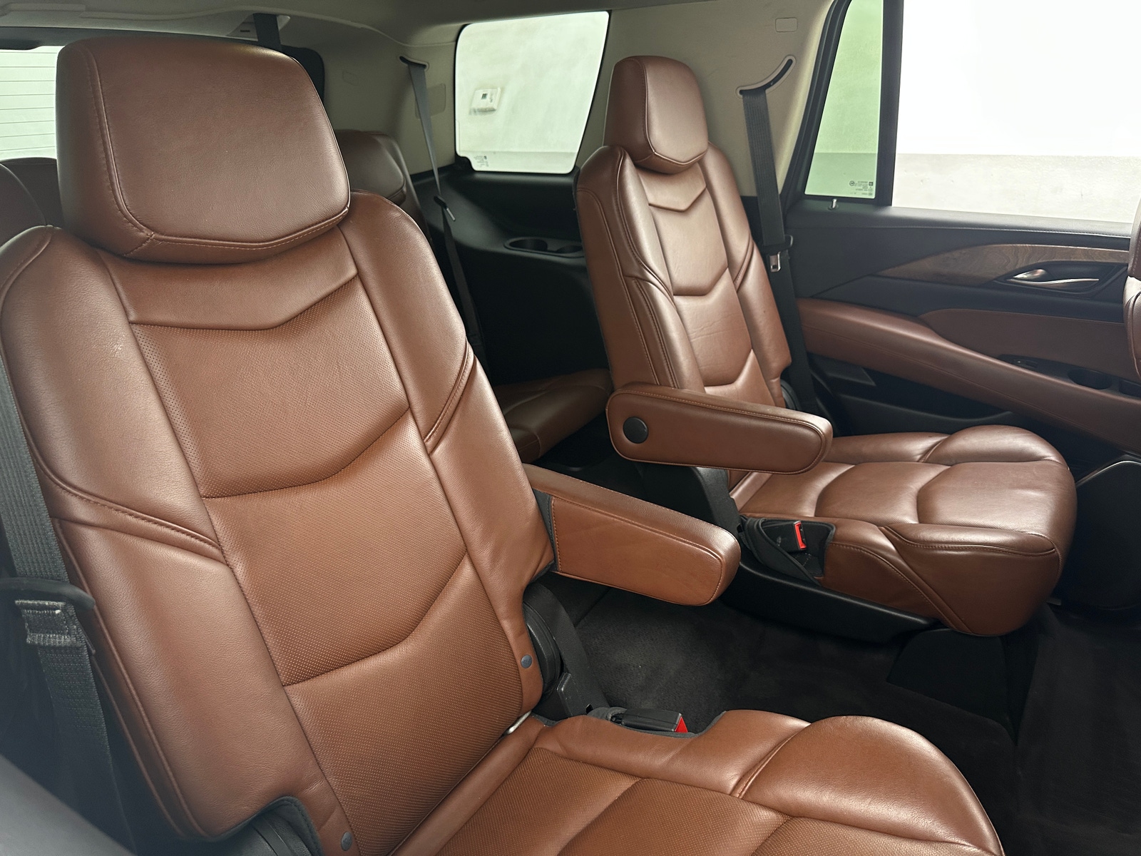 Thumbnail: 2020 Cadillac Escalade - 5