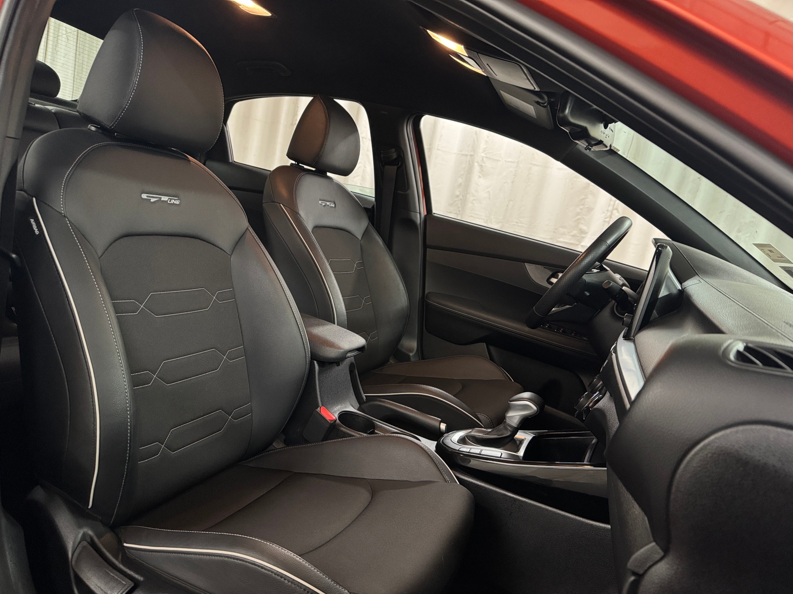 Thumbnail: 2023 Kia Forte - 2
